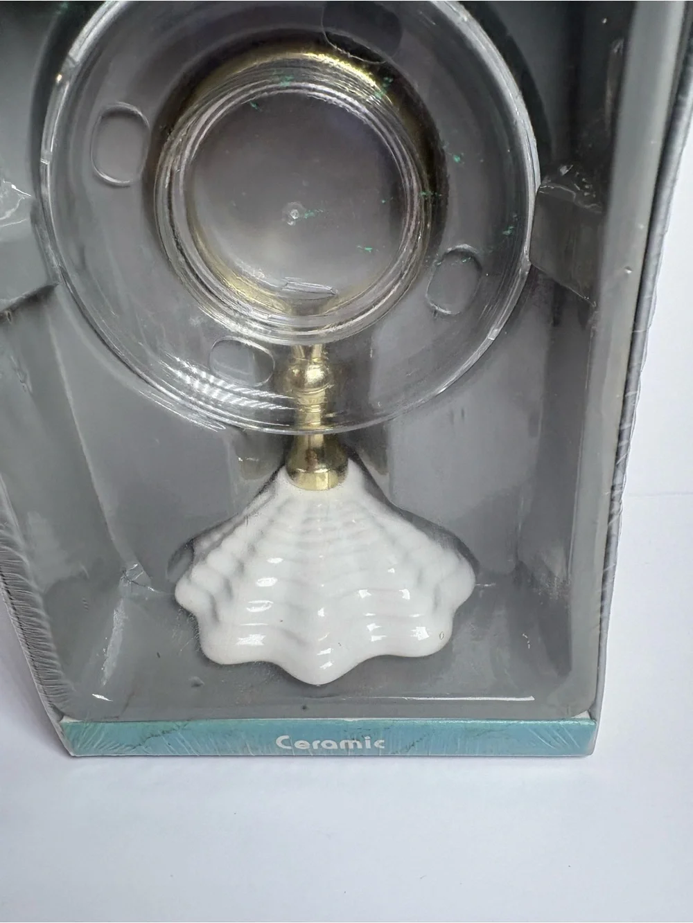 NEW Donner Vintage Ceramic Shell Toothbrush Wall Holder Nautical Beach House NOS